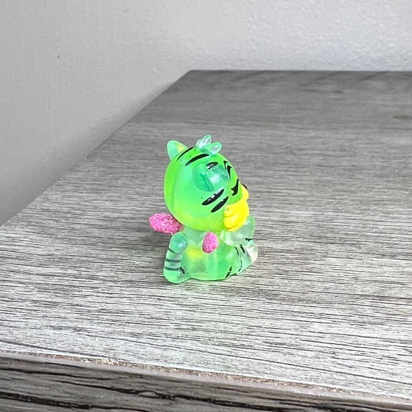4/$10 Rare Hatchimals Colleggtibles Tigrette Green Season 4 Jungle - Picture 6 of 10